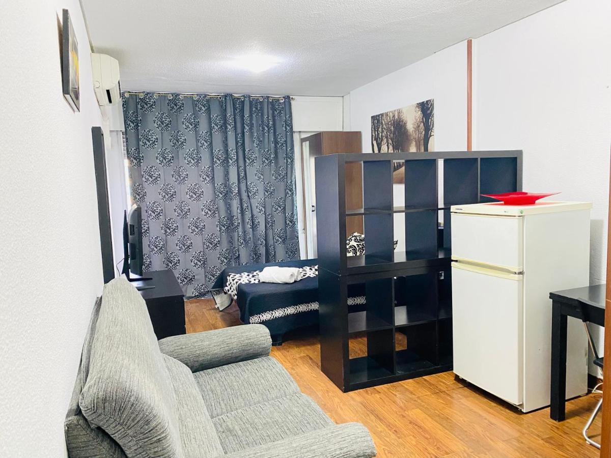 Estudio Doble Con Balcon En Madrid Centro Kültér fotó