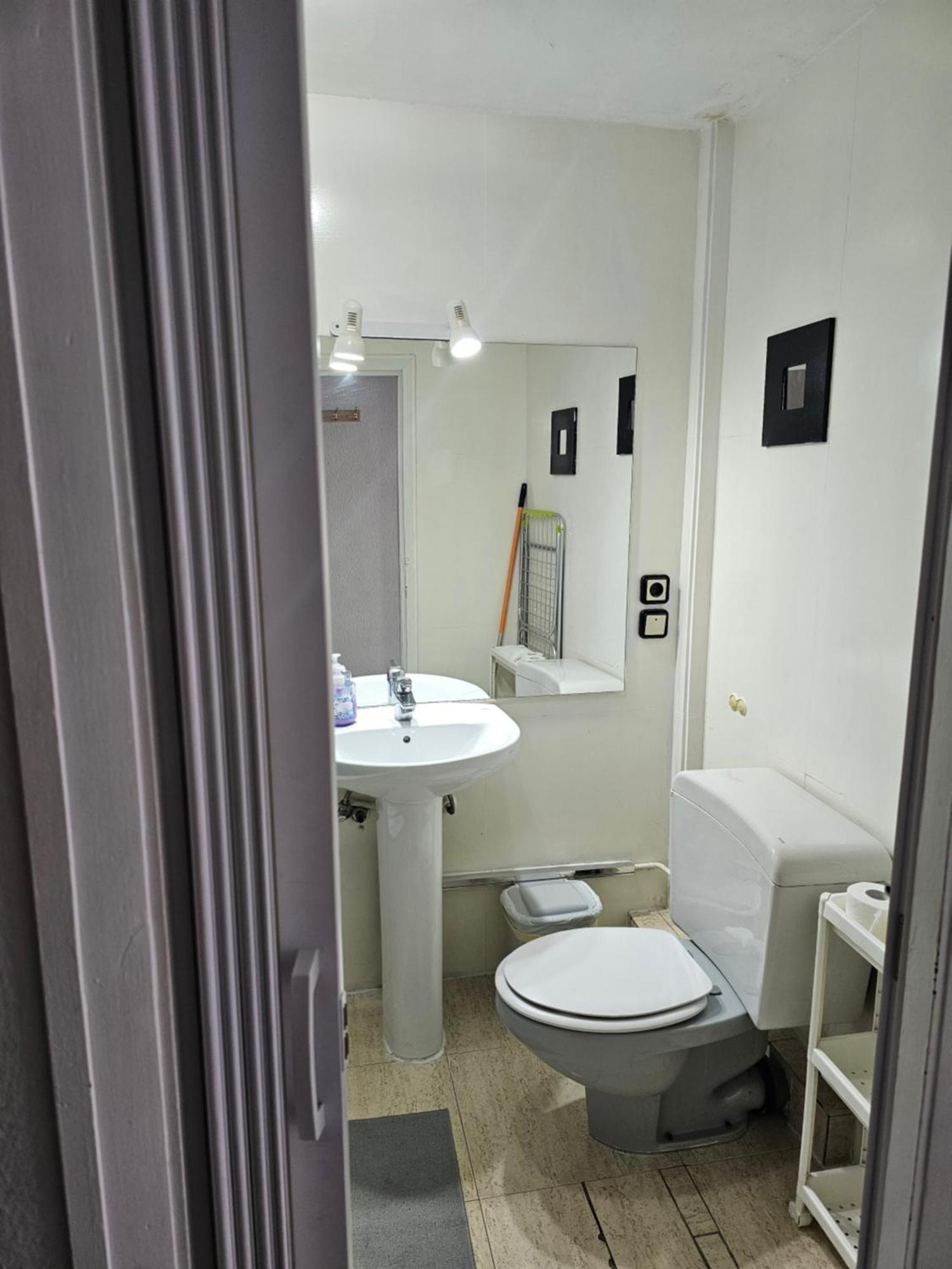 Estudio Doble Con Balcon En Madrid Centro Kültér fotó