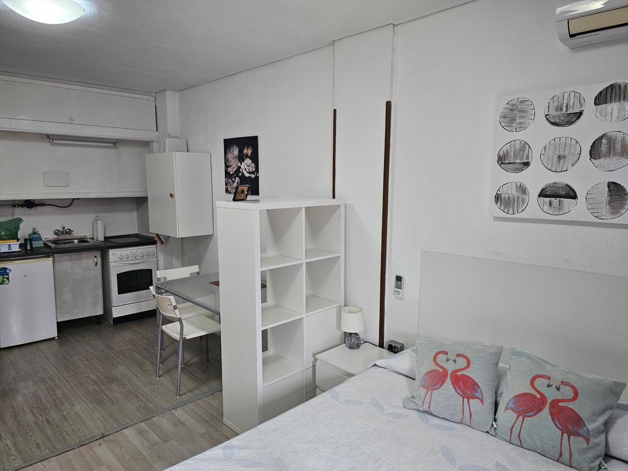 Estudio Doble Con Balcon En Madrid Centro Kültér fotó